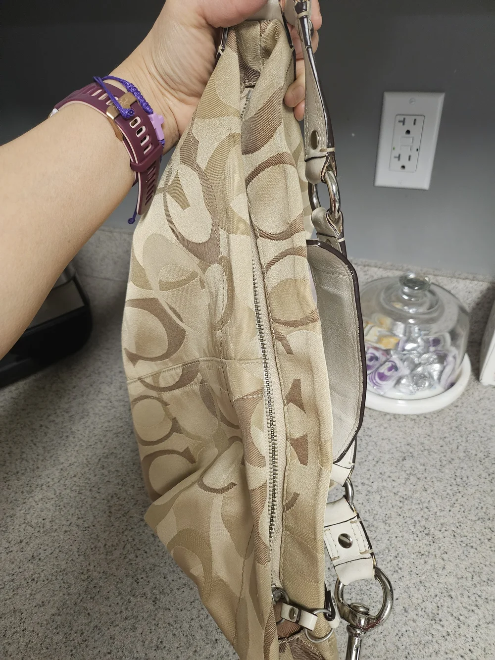 Coach Vintage LARGE F11961 Carly Beige Signature C & Leather Shoulder Bag